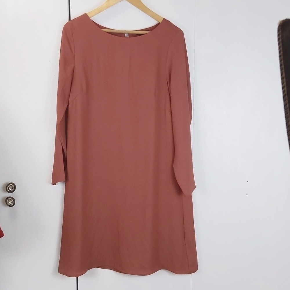 H&M Womens Dusty Pink Silky Lined Midi Dress Flowy Neutral Elegant Sz.10